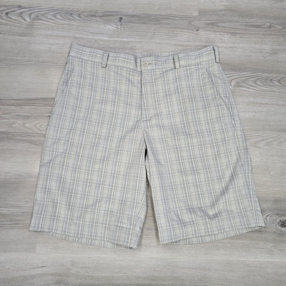 NIKE Golf Shorts Men's Size 34 Tan Plaid Nike Fit Dry